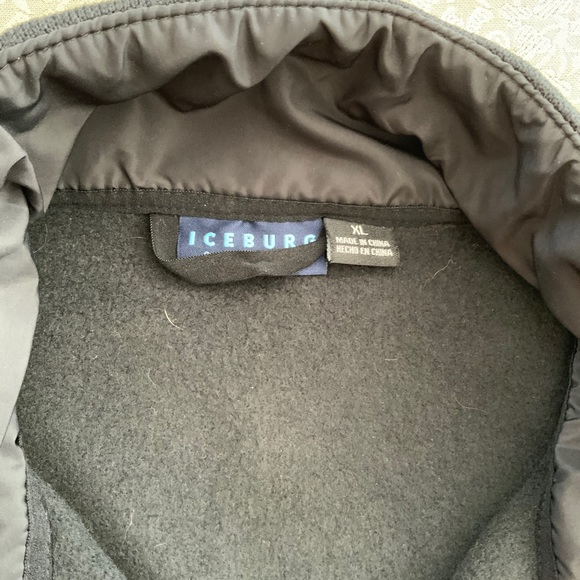 Iceburg Men’s lightweight jacket - Picture 5 of 5